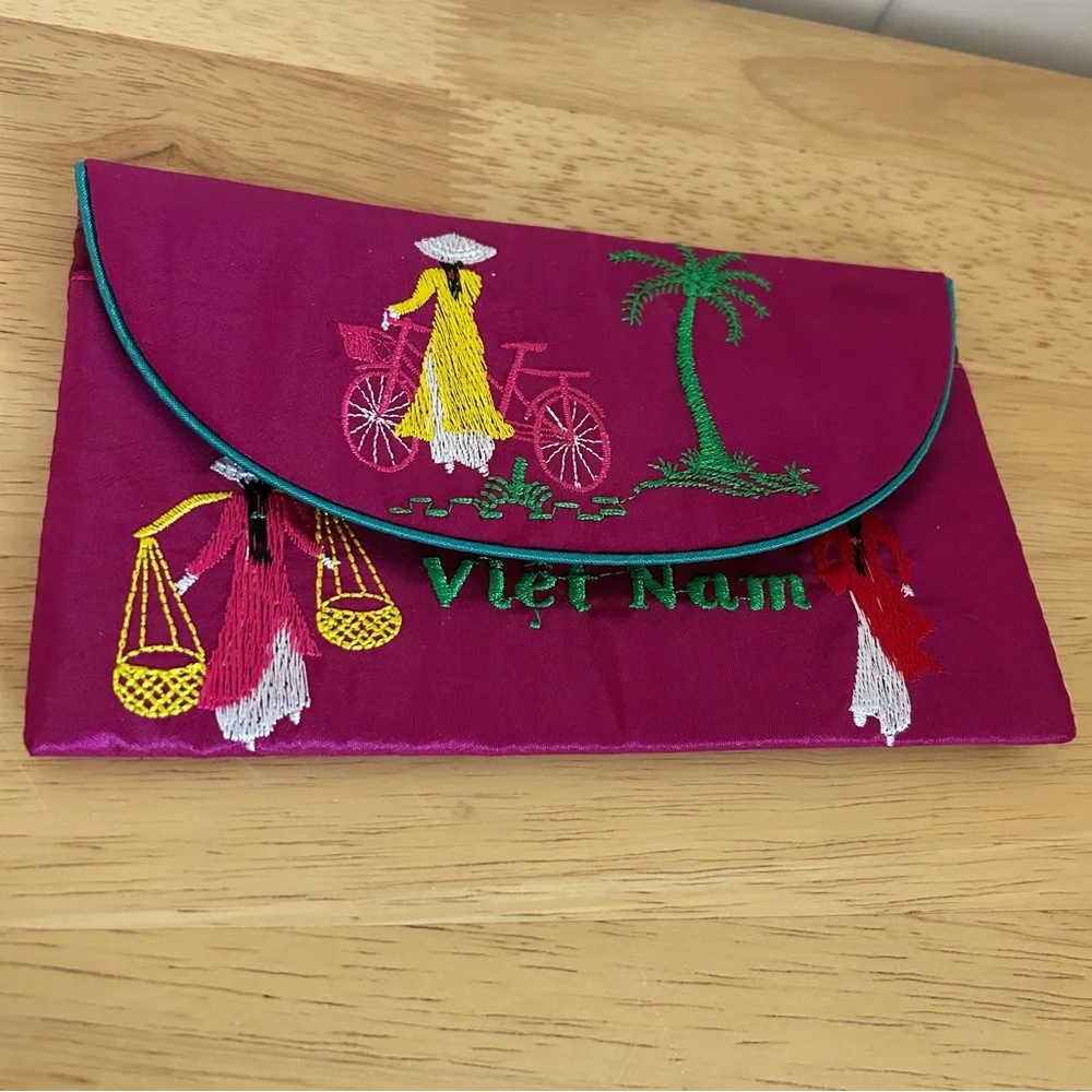 unbranded vintage beautiful vibrant